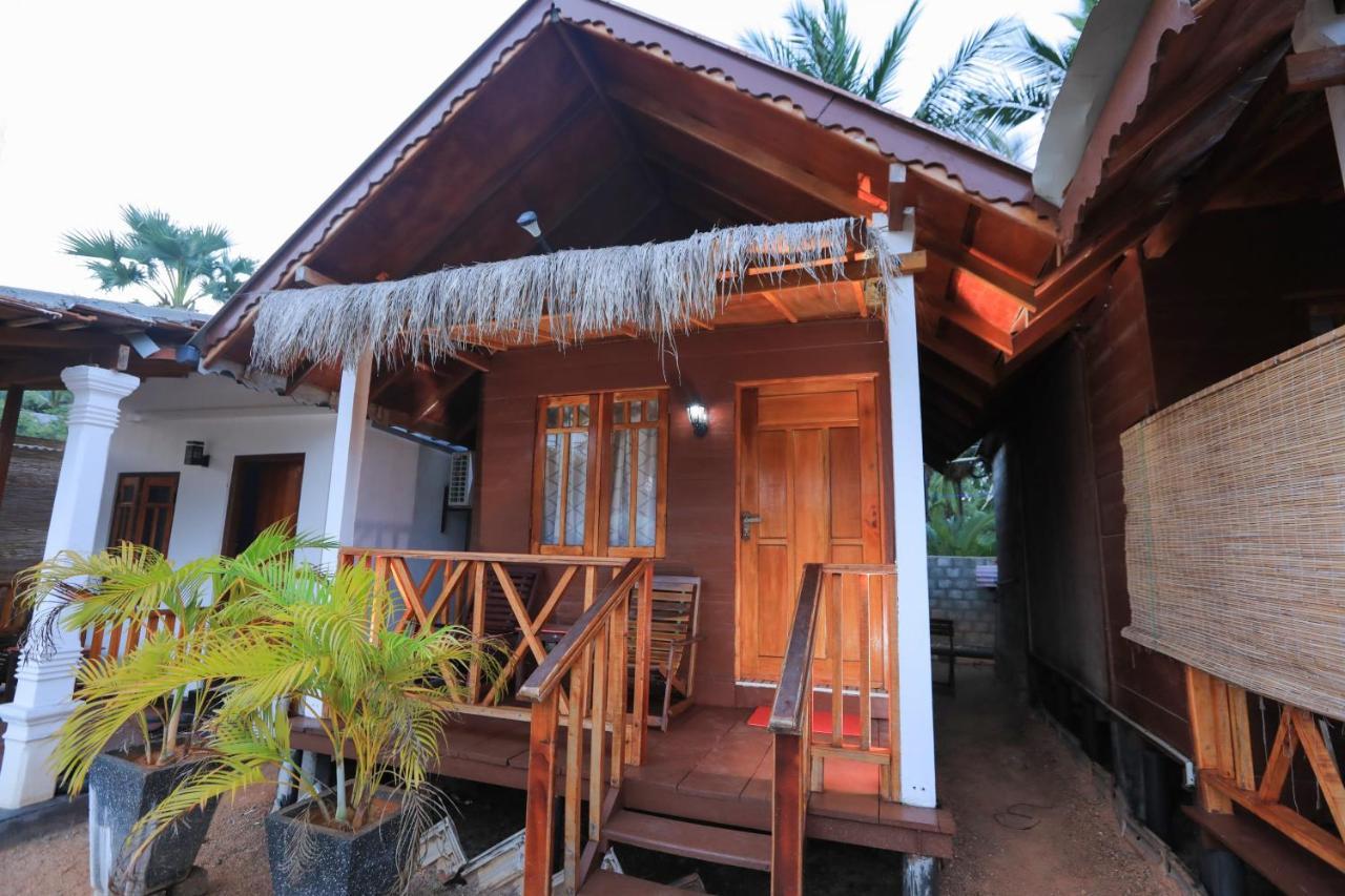 Trinco Star Cabana Trincomalee Kültér fotó