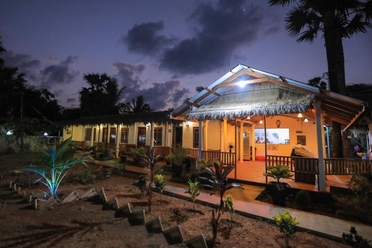 Trinco Star Cabana Trincomalee Kültér fotó